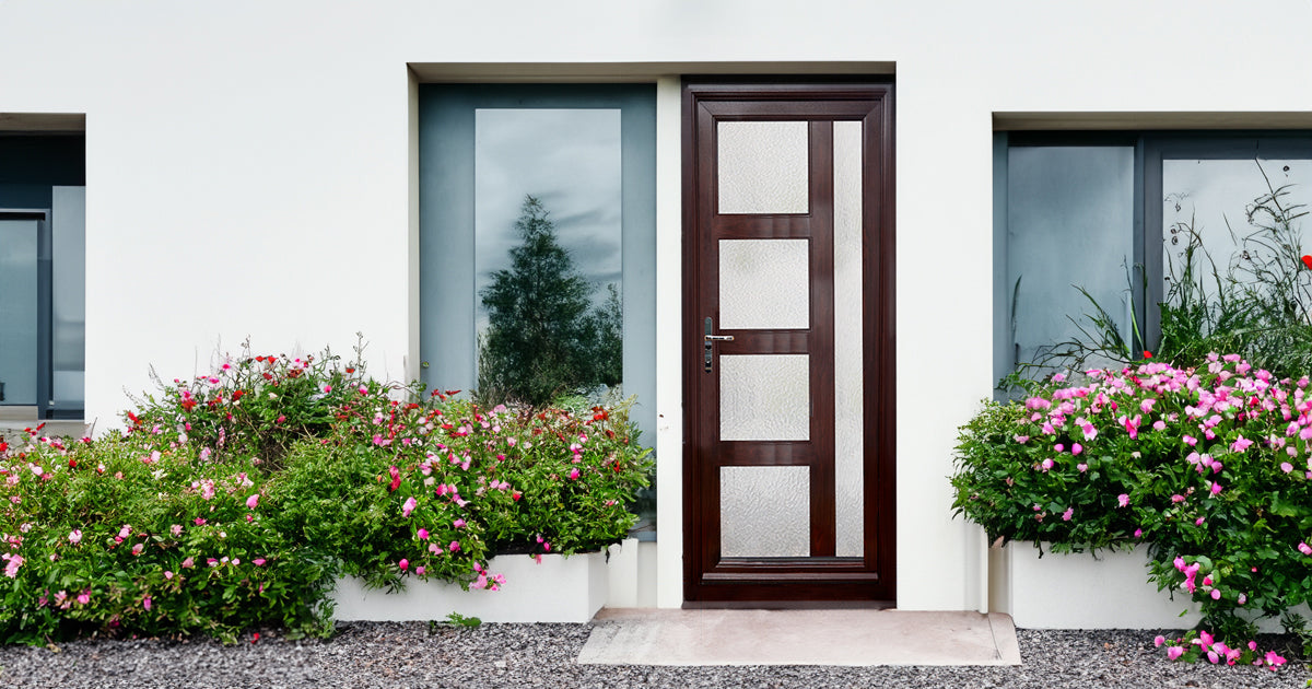 Which is the most popular front door colour in the UK?